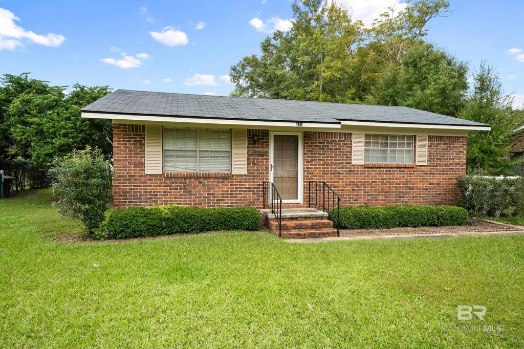 410 W Fig Avenue, Foley, AL 36535