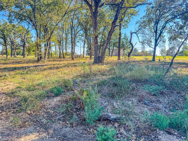 Lot 2 Bordeaux Lane, Corsicana, TX 75109