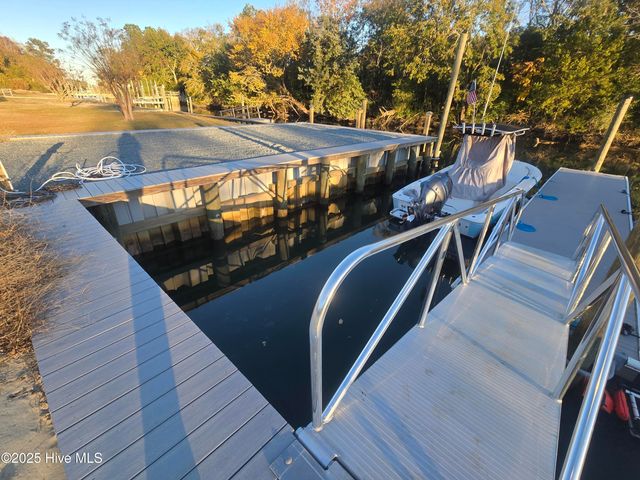 113 Mallard Drive, Hampstead, NC 28443