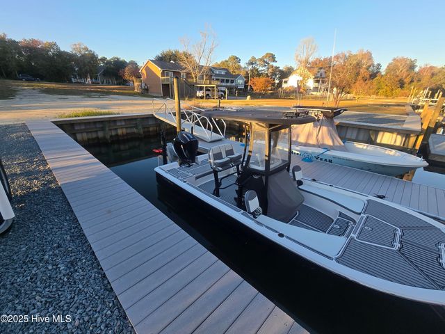 113 Mallard Drive, Hampstead, NC 28443