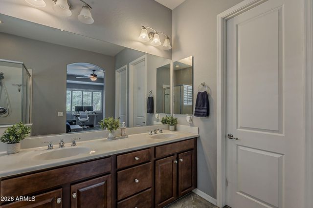 4135 E GRAND CANYON Drive, Chandler, AZ 85249