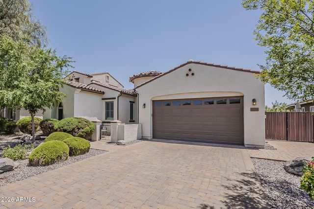 4135 E GRAND CANYON Drive, Chandler, AZ 85249