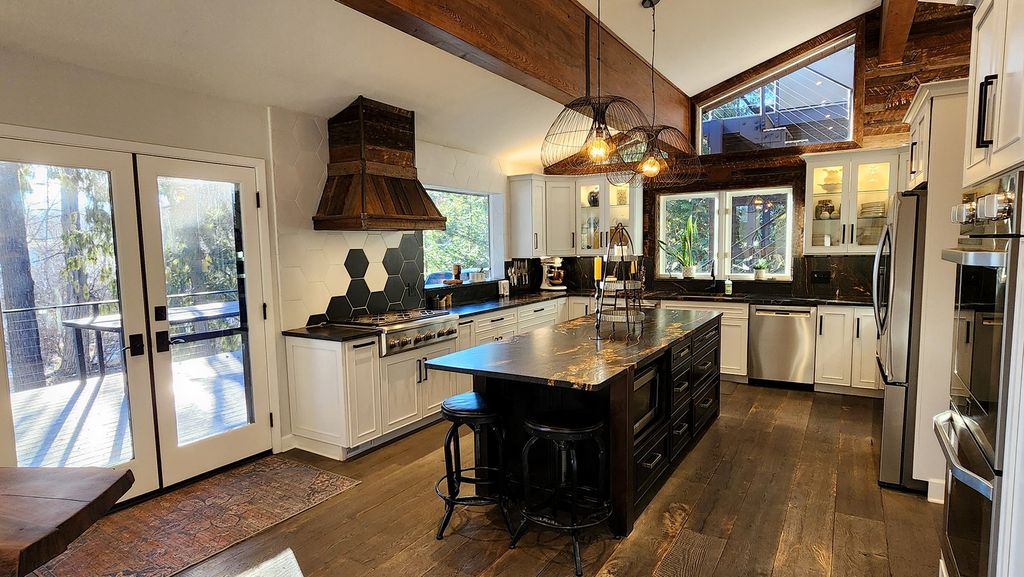 17562 W Swan Shores Road, Bigfork, MT 59911 photo 18