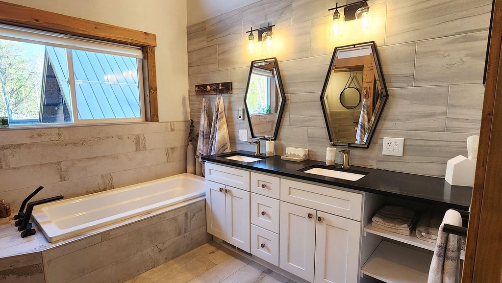 17562 W Swan Shores Road, Bigfork, MT 59911 photo 53