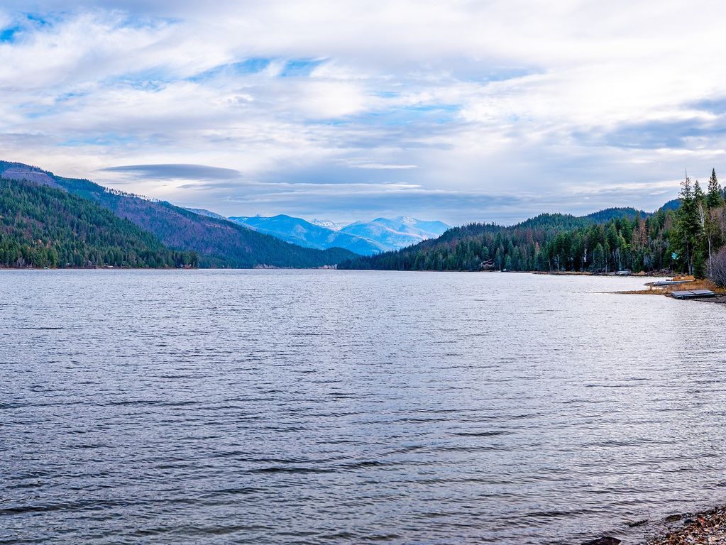 17562 W Swan Shores Road, Bigfork, MT 59911 photo 7