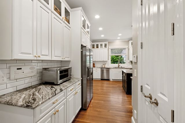2800 Green Yard Court, Fuquay-varina, NC 27526