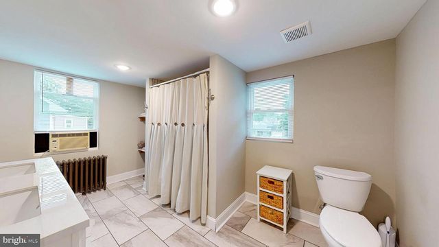 206 CHESTNUT ST, Mount Holly, NJ 08060