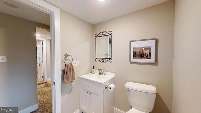 206 CHESTNUT ST, Mount Holly, NJ 08060