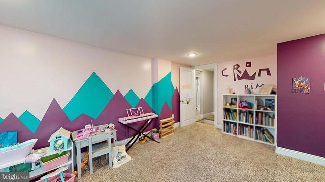 206 CHESTNUT ST, Mount Holly, NJ 08060