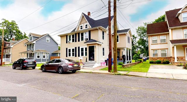 206 CHESTNUT ST, Mount Holly, NJ 08060