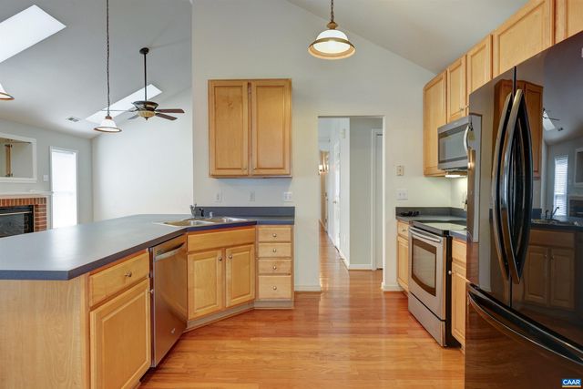 685 COURTYARD CT, Charlottesville, VA 22903