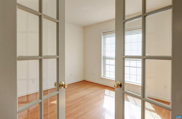685 COURTYARD CT, Charlottesville, VA 22903