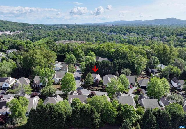 685 COURTYARD CT, Charlottesville, VA 22903