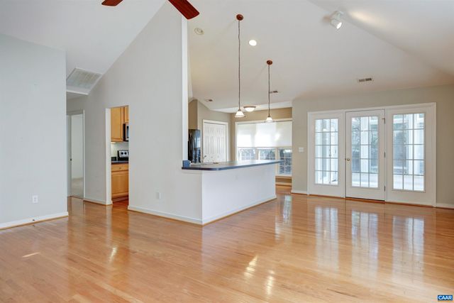 685 COURTYARD CT, Charlottesville, VA 22903