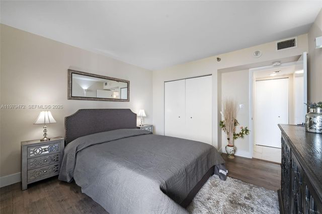 20505 E Country Club Dr 1231, Aventura, FL 33180