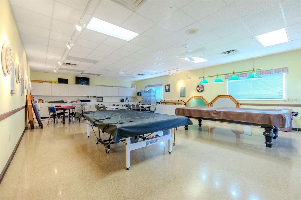 Image 45 of property listing at 1341 BLUE HERON DRIVE, Englewood, FL 34224