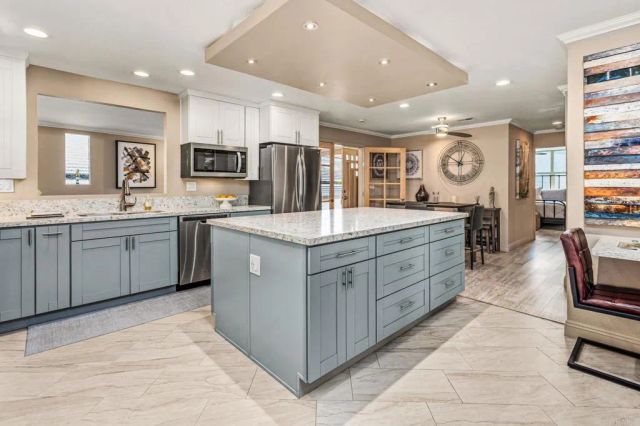 7232 Santa Barbara 318, Carlsbad, CA 92011