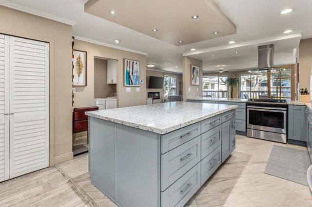 7232 Santa Barbara 318, Carlsbad, CA 92011