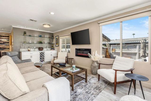 7232 Santa Barbara 318, Carlsbad, CA 92011