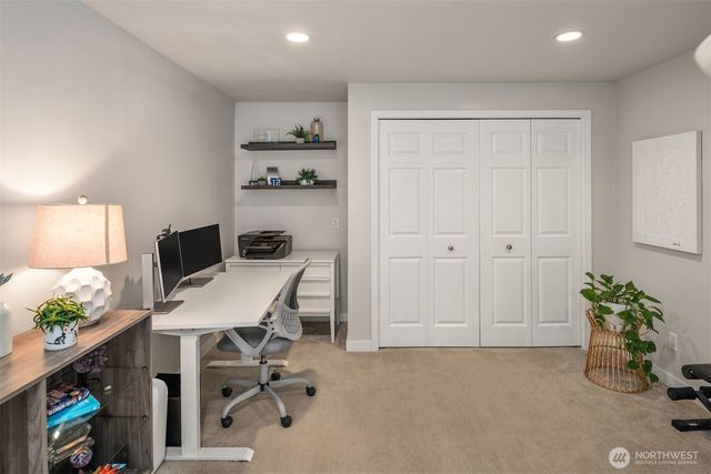 13780 NE 76th Place, Redmond, WA 98052