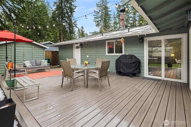 13780 NE 76th Place, Redmond, WA 98052