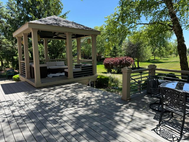48871 Manhattan Circle, Canton, MI 48188