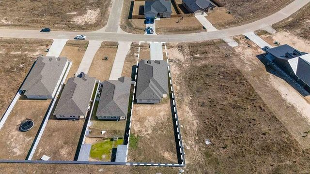 208 Road 5714, Cleveland, TX 77327