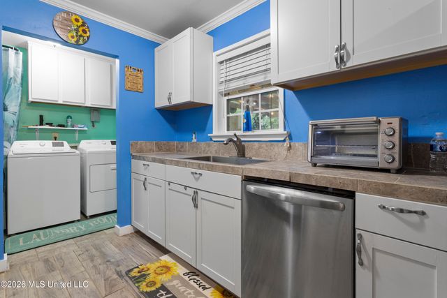 11423 Parkers Circle, Biloxi, MS 39532