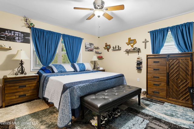 11423 Parkers Circle, Biloxi, MS 39532