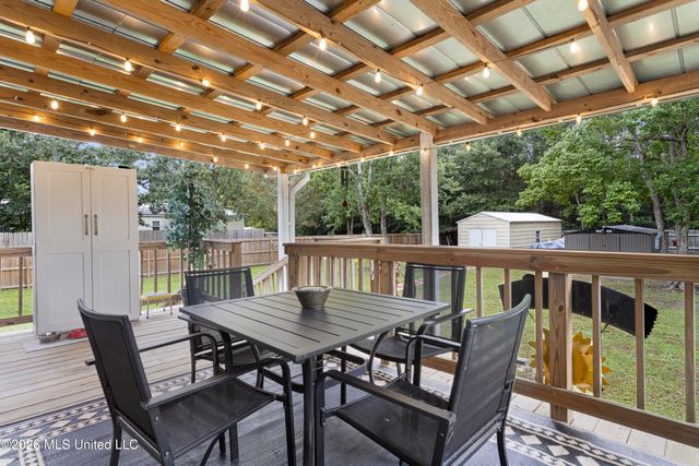 11423 Parkers Circle, Biloxi, MS 39532