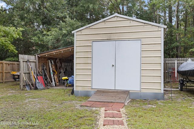 11423 Parkers Circle, Biloxi, MS 39532