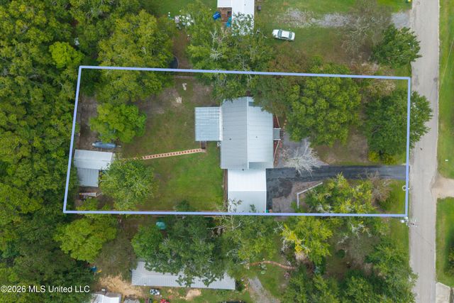 11423 Parkers Circle, Biloxi, MS 39532