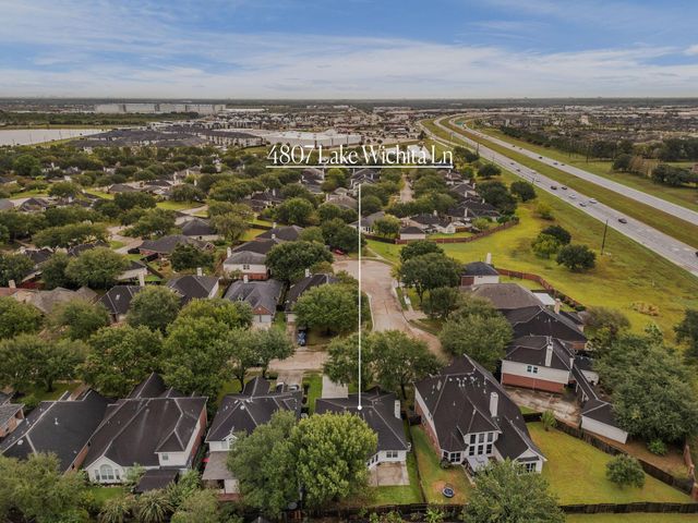 4807 Lake Wichita Lane, Richmond, TX 77407