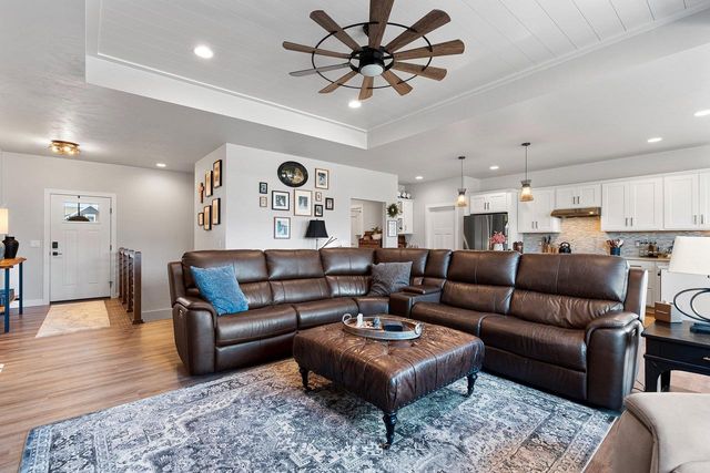 2950 E TURQUOISE LANE, Appleton, WI 54913