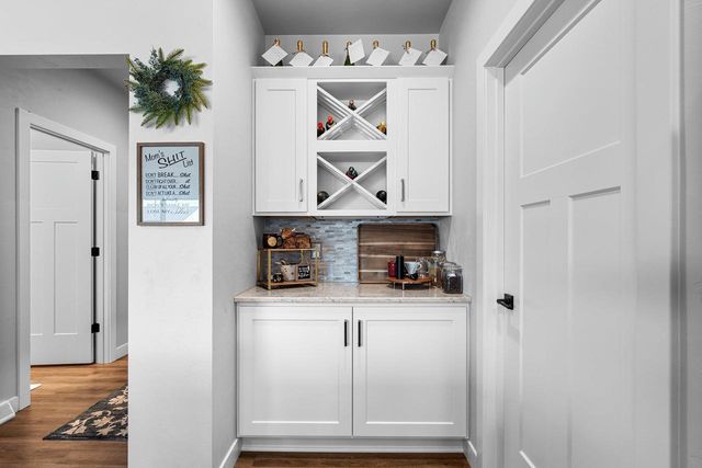 2950 E TURQUOISE LANE, Appleton, WI 54913