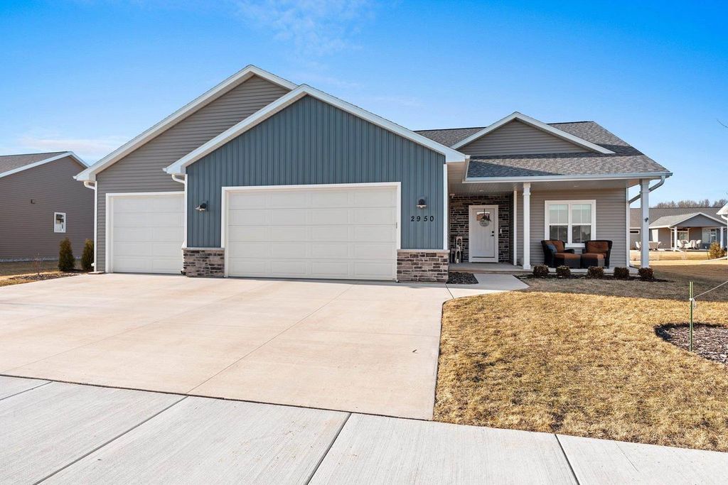 2950 E TURQUOISE LANE, Appleton, WI 54913