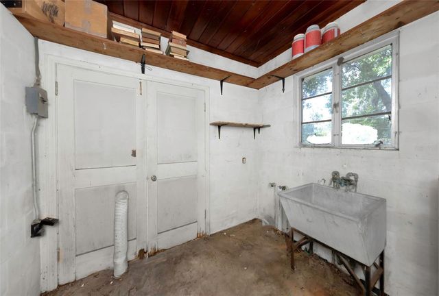 511 E ADALEE STREET, Tampa, FL 33603