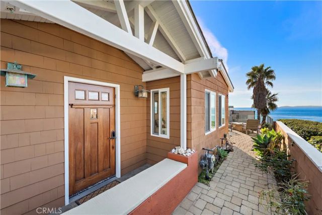 137 Cleo Street, Laguna Beach, CA 92651