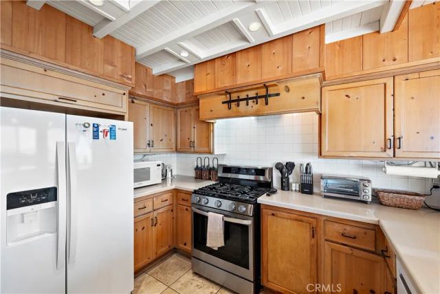 137 Cleo Street, Laguna Beach, CA 92651