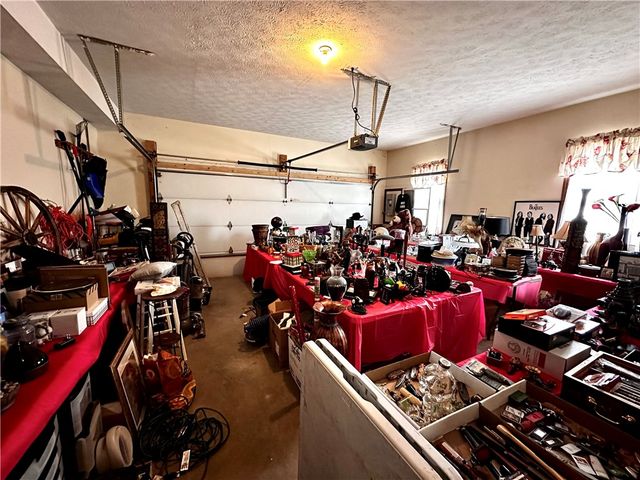 1019 Kimberly Dr, South Union Twp, PA 15401