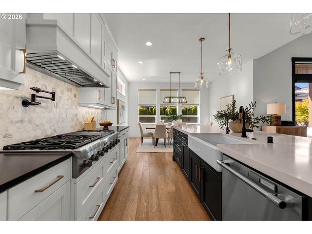 4328 Nw PADDOCK Ln, Camas, WA 98607