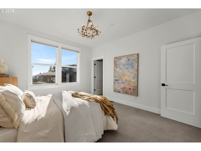 4328 Nw PADDOCK Ln, Camas, WA 98607