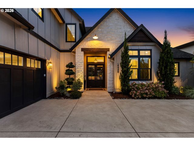 4328 Nw PADDOCK Ln, Camas, WA 98607