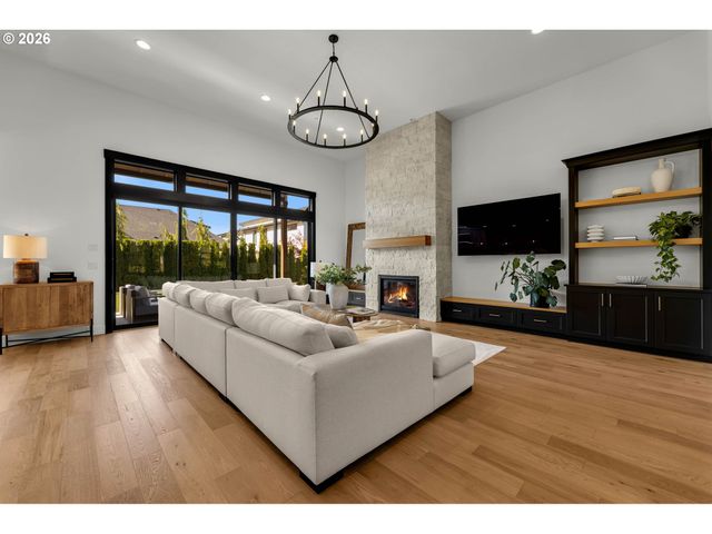 4328 Nw PADDOCK Ln, Camas, WA 98607