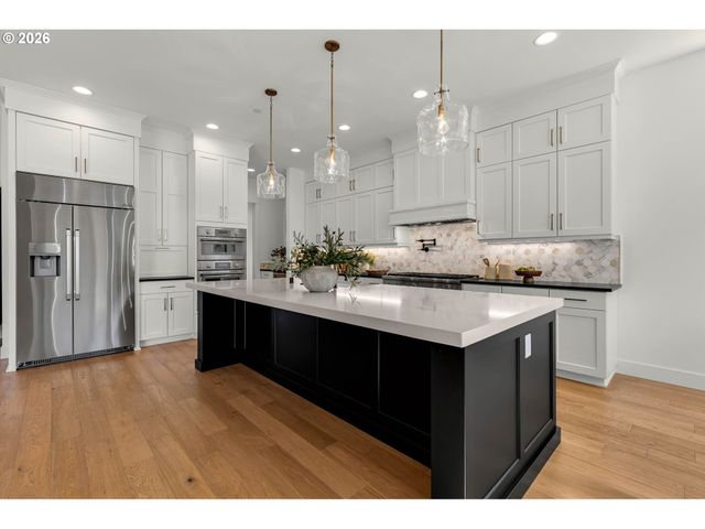 4328 Nw PADDOCK Ln, Camas, WA 98607