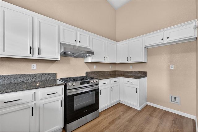 6623 E Alta Avenue, Fresno, CA 93727