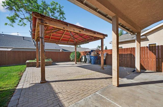 6623 E Alta Avenue, Fresno, CA 93727