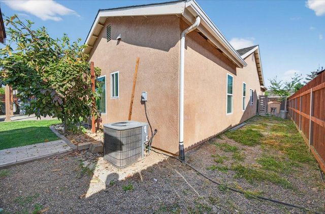 6623 E Alta Avenue, Fresno, CA 93727