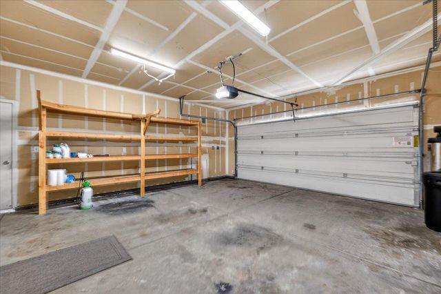 6623 E Alta Avenue, Fresno, CA 93727