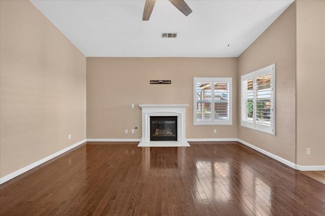 6623 E Alta Avenue, Fresno, CA 93727